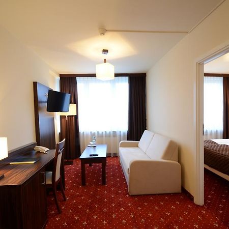 Hotel Pzmot ลูบลิน ห้อง รูปภาพ