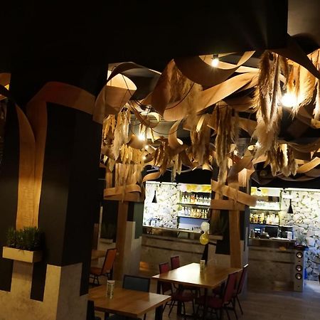 Hotel Pzmot ลูบลิน ภายนอก รูปภาพ